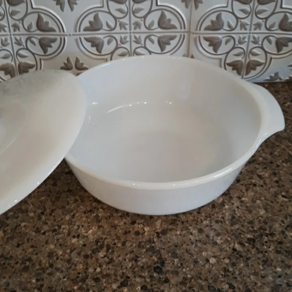Fire King Anchor Hocking Milk Glass Casserole Dish With Lid